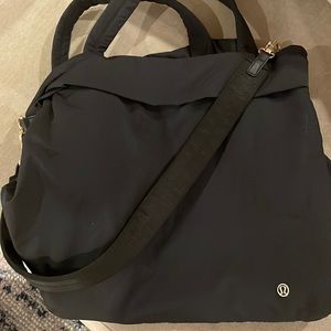 Lululemon on my level 19 L bag